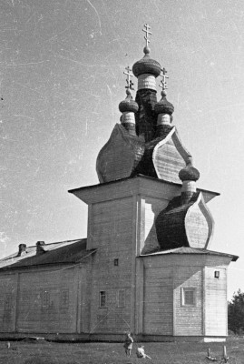 Едомская церковь 1935 год, М Пришвин.jpg